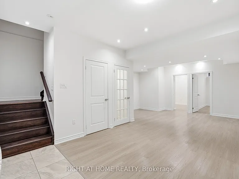 201 Donald Sim Ave #BASEMENT — Photo 4