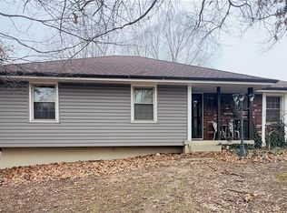 1400 N Inca Dr, Independence, MO 64056