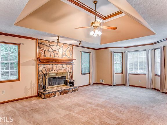 4th image of 503 Windward Way #3