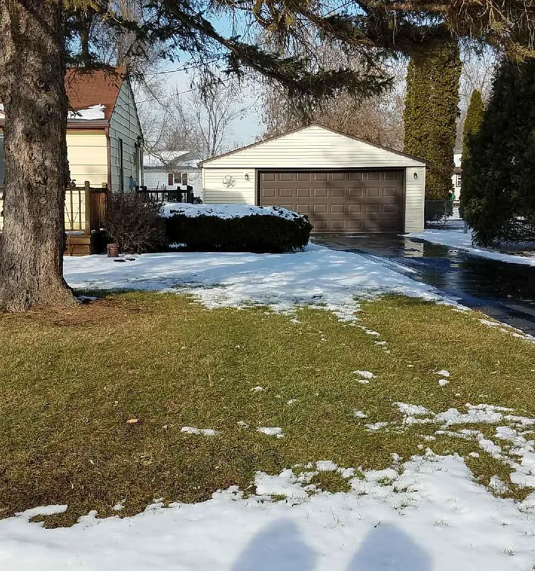 3 bed, 888 sqft, $1,500 — Photo 2