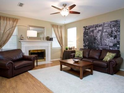 1917 Palace Dr, Grand Prairie, TX, 75050