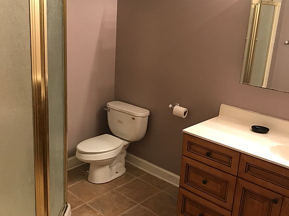 2nd image of 4621 Hadley Pl