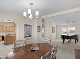 7630 W Edgestone St, Tucson, AZ 85735