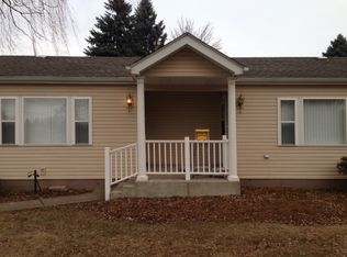 239 2nd St, Wheeling, IL 60090