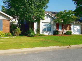 2706 Columns Way SW, Decatur, AL 35603