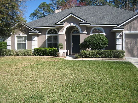 3rd image of 108 Elmwood Dr