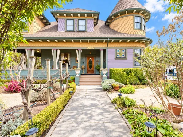 302 N Main Street, Cloverdale, CA 95425