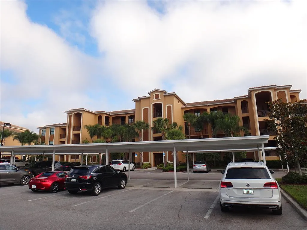 2 bed, 2.0 bath, 1156 sqft, $2,500 — Photo 2