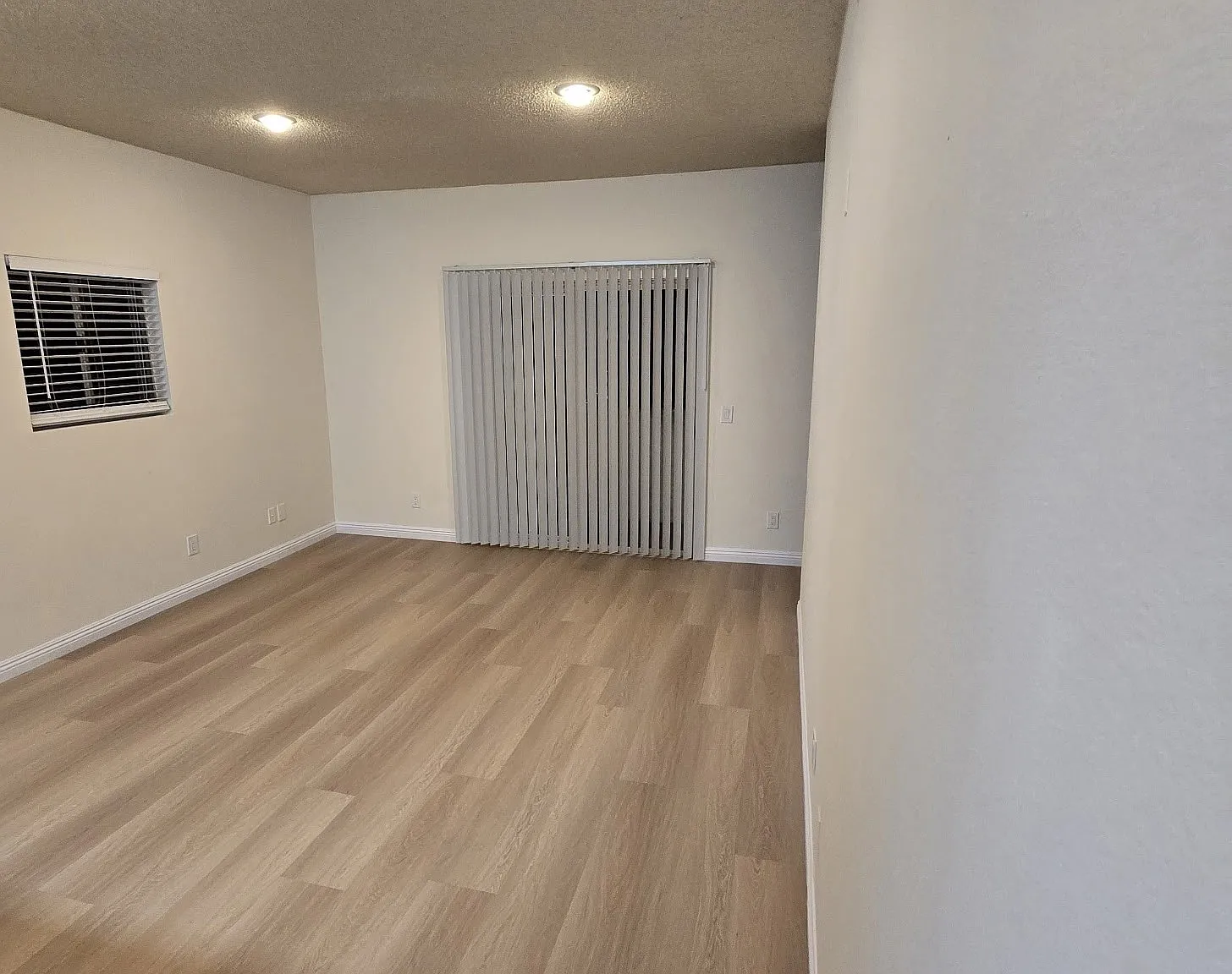 Tujunga Villas — Photo 4