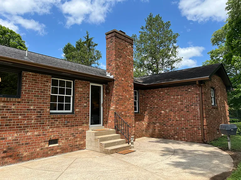 475 Broadwell Dr — Photo 11