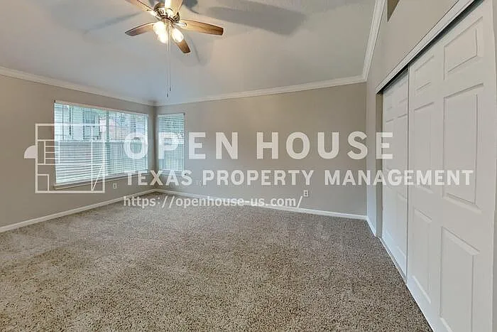 5026 Maple Brook Ln — Photo 12