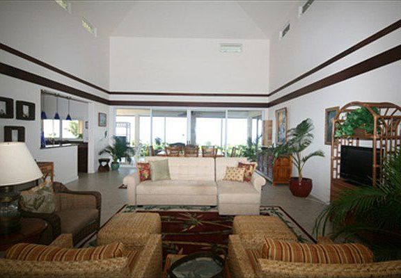 5th image of 77-471 Hoomaluhia Dr