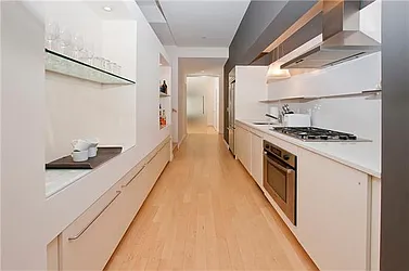 Rented by Azulay Group