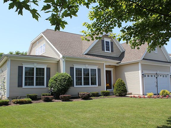 2nd image of 31 Chatsworth Way