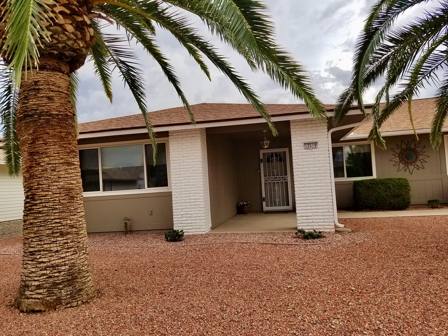 W Bonanza Dr, Sun City West — Photo 2
