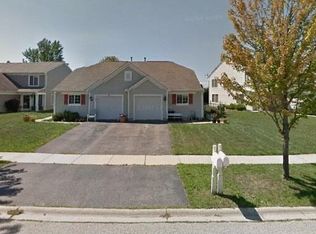 2877 Impressions Dr, Lake In The Hills, IL 60156
