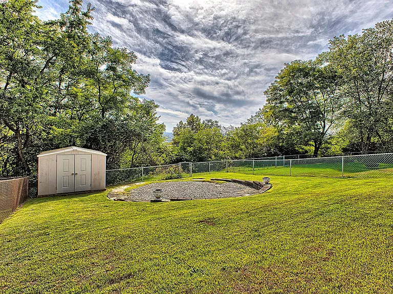 1524 Mansion Pl — Photo 23