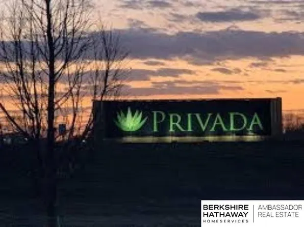 3322 S 207th St, Elkhorn, NE 68022