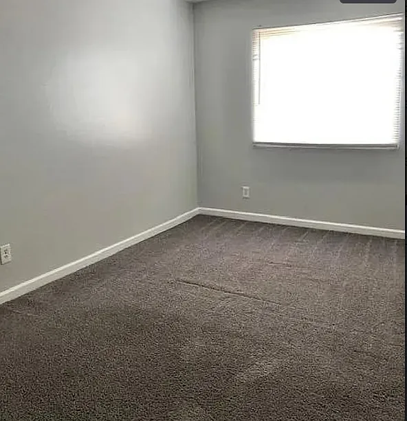4767 E Belleview St — Photo 3