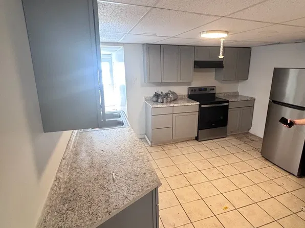 500 Sunbury St #A, Minersville, PA 17954