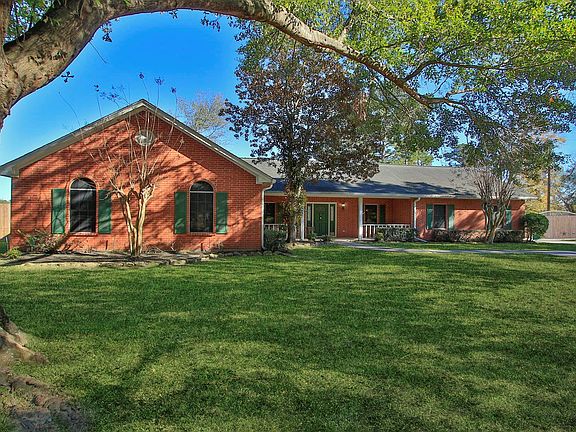 3rd image of 30610 Quinn Rd