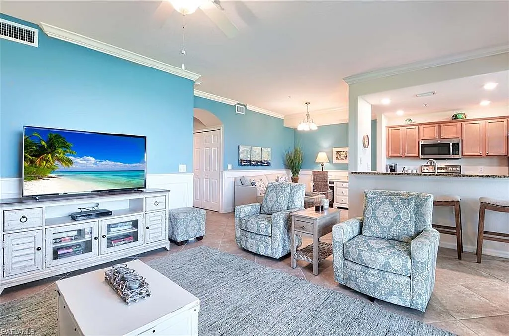 2 bed, 2.0 bath, 1162 sqft, $6,500 — Photo 4