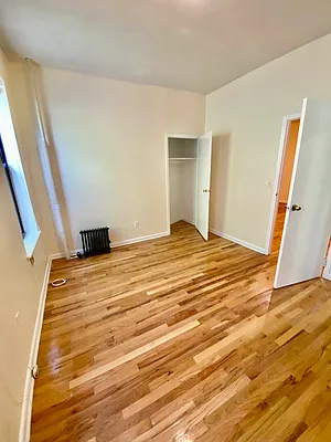 Rented by Douglas Elliman | media 7