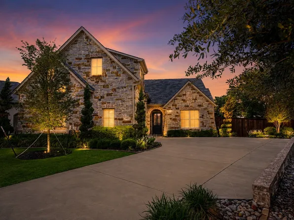2401 Prestwick Dr, Midlothian, TX 76065