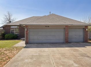636 Hunters Way, Mustang, OK 73064