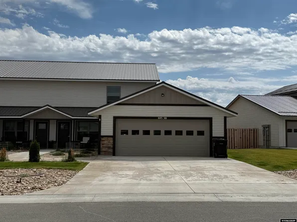 405 Walnut Ct E Unit 3B, Saratoga, WY 82331