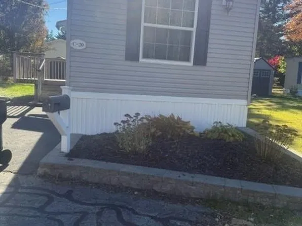 20 C Krzak Rd, North Kingstown, RI 02852