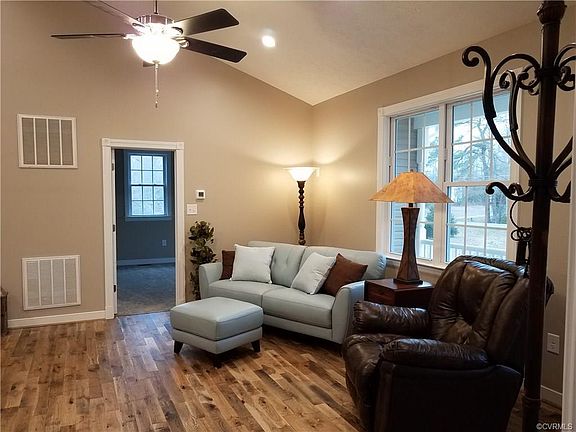 3rd image of 4151 Perks Ln