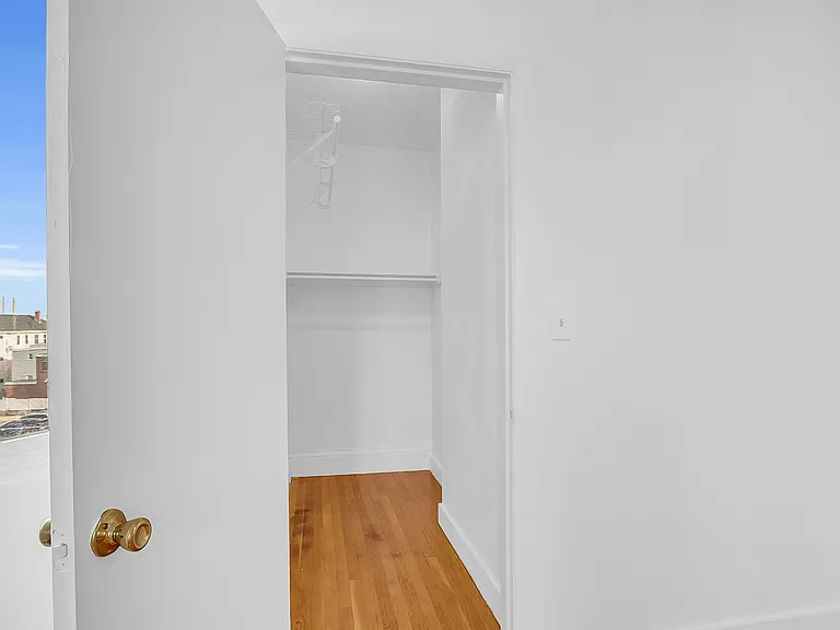 52 Bonair St #6 — Photo 25