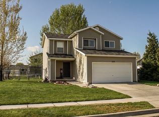 2159 W 2220 N, Clinton, UT 84015