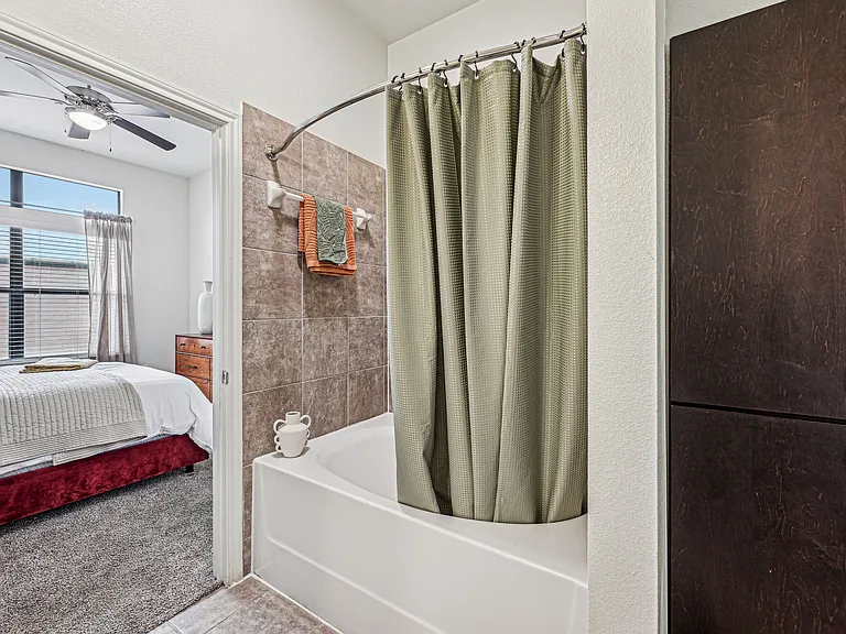 Haven at Main — Photo 1
