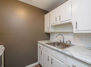 163 E Bridge St APT 307, Berea, OH 44017