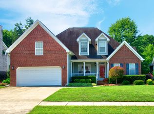 3230 Stage Run Dr, Hixson, TN 37343