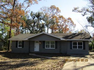 1006 Powell St, Bainbridge, GA 39817