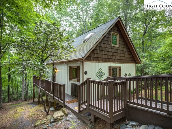 421 Bear Ridge Trail, Fleetwood, NC 28626