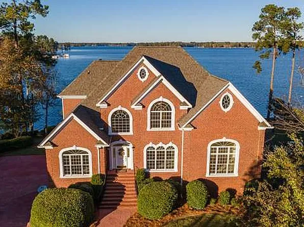 251 Edgewood Dr, Chapin, SC 29036