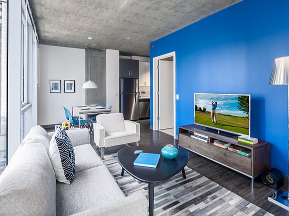 5th image of 215 W Lake St #1-3109
