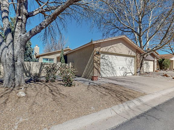 4th image of 10407 Lagrange Park Dr NE