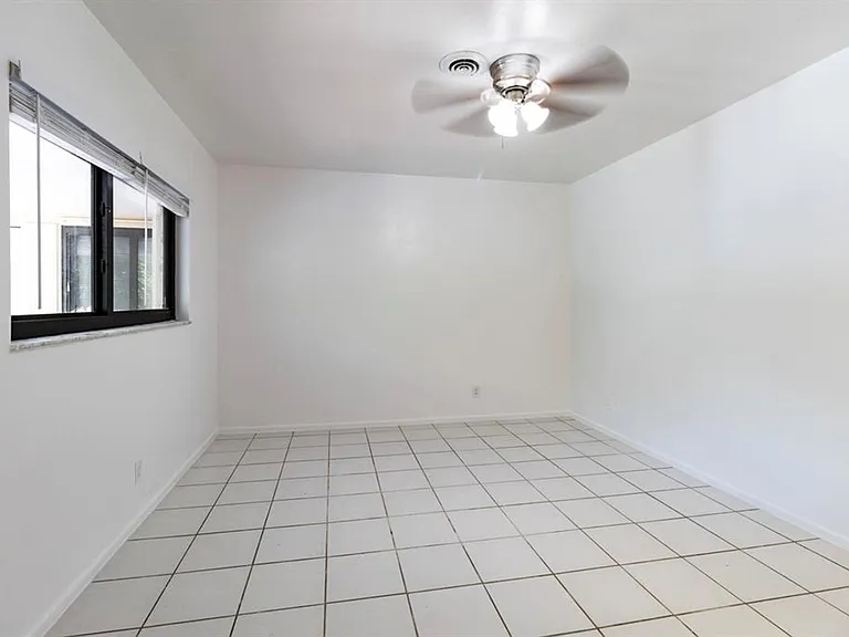 Harbor Beach - 1790 SE 23 Ave Ft. Lauderdale, FL 33316 — Photo 6