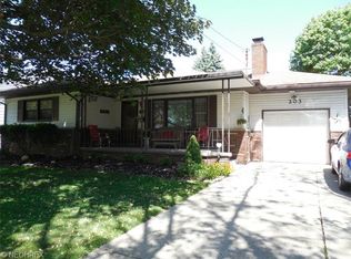 203 Parish Ave, Hubbard, OH 44425