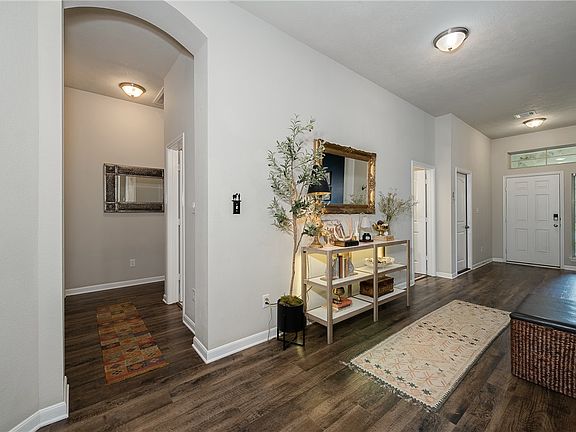 3rd image of 4107 Briles Ct