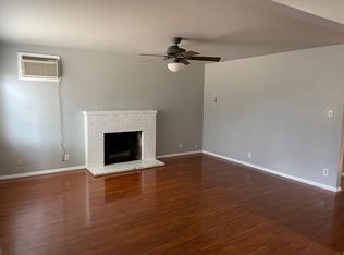 4736 Engle Rd, Carmichael, CA 95608