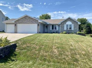 13471 Foxglove Ln, Winnebago, IL 61088