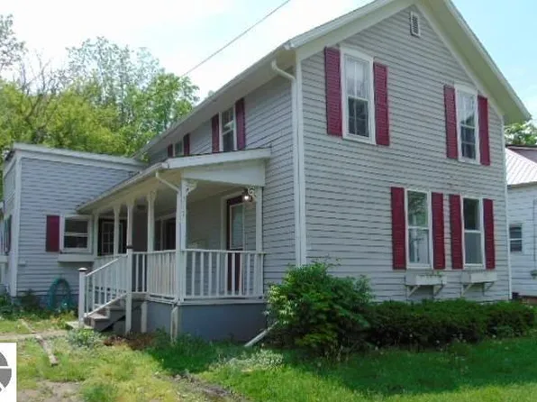 317 W Saginaw St, Saint Louis, MI 48880