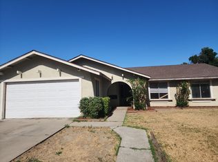 205 Eula Dr, Modesto, CA 95354