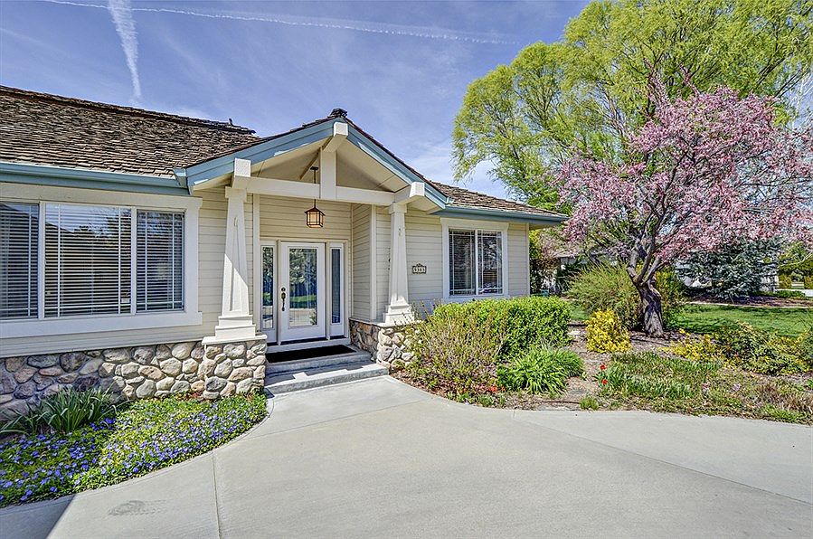 2nd image of 5383 S Farmhouse Pl
